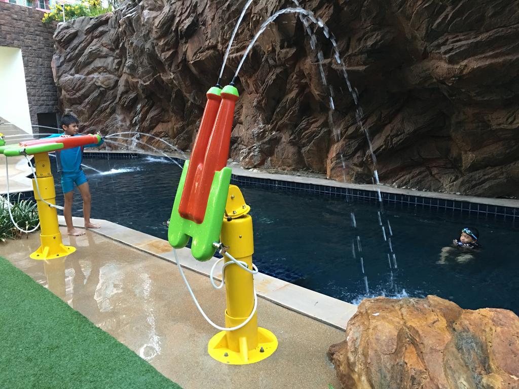 Grand Caribbean Resort Jomtian Pattaya Zewnętrze zdjęcie