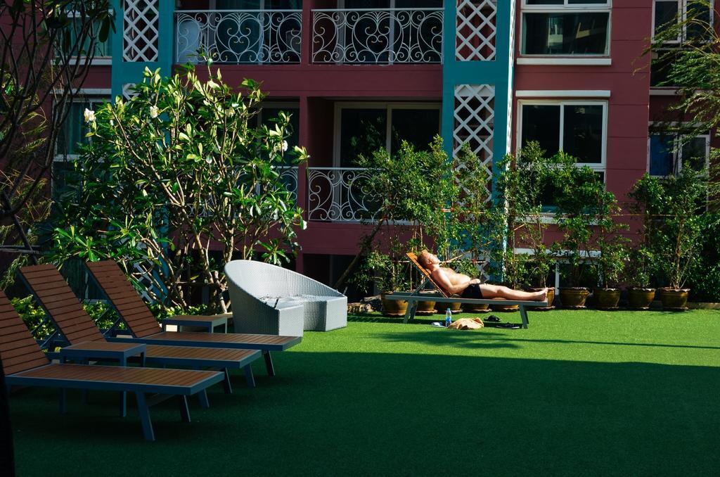 Grand Caribbean Resort Jomtian Pattaya Zewnętrze zdjęcie