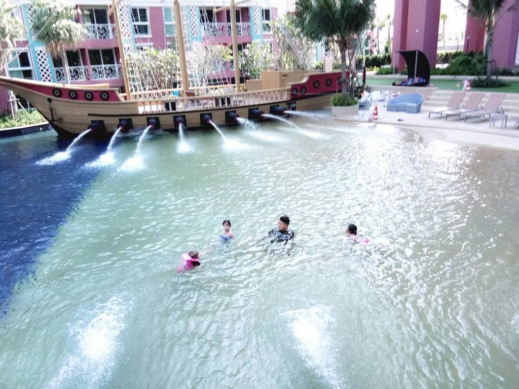 Grand Caribbean Resort Jomtian Pattaya Zewnętrze zdjęcie