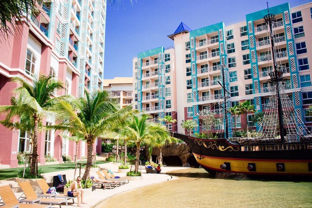 Grand Caribbean Resort Jomtian Pattaya Zewnętrze zdjęcie