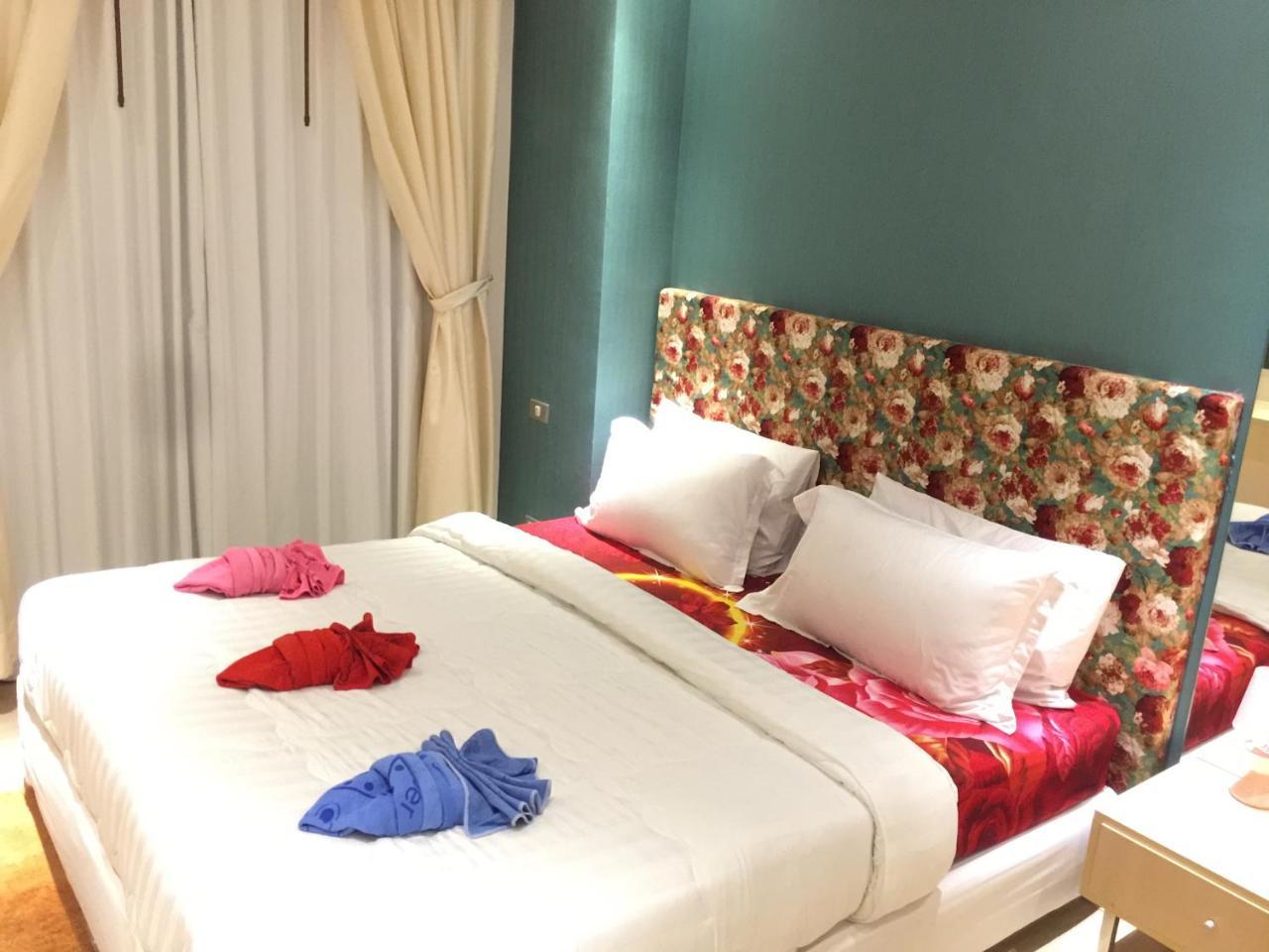 Grand Caribbean Resort Jomtian Pattaya Zewnętrze zdjęcie